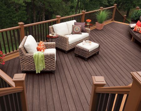 Comp VS PVC decking | DeckMax®